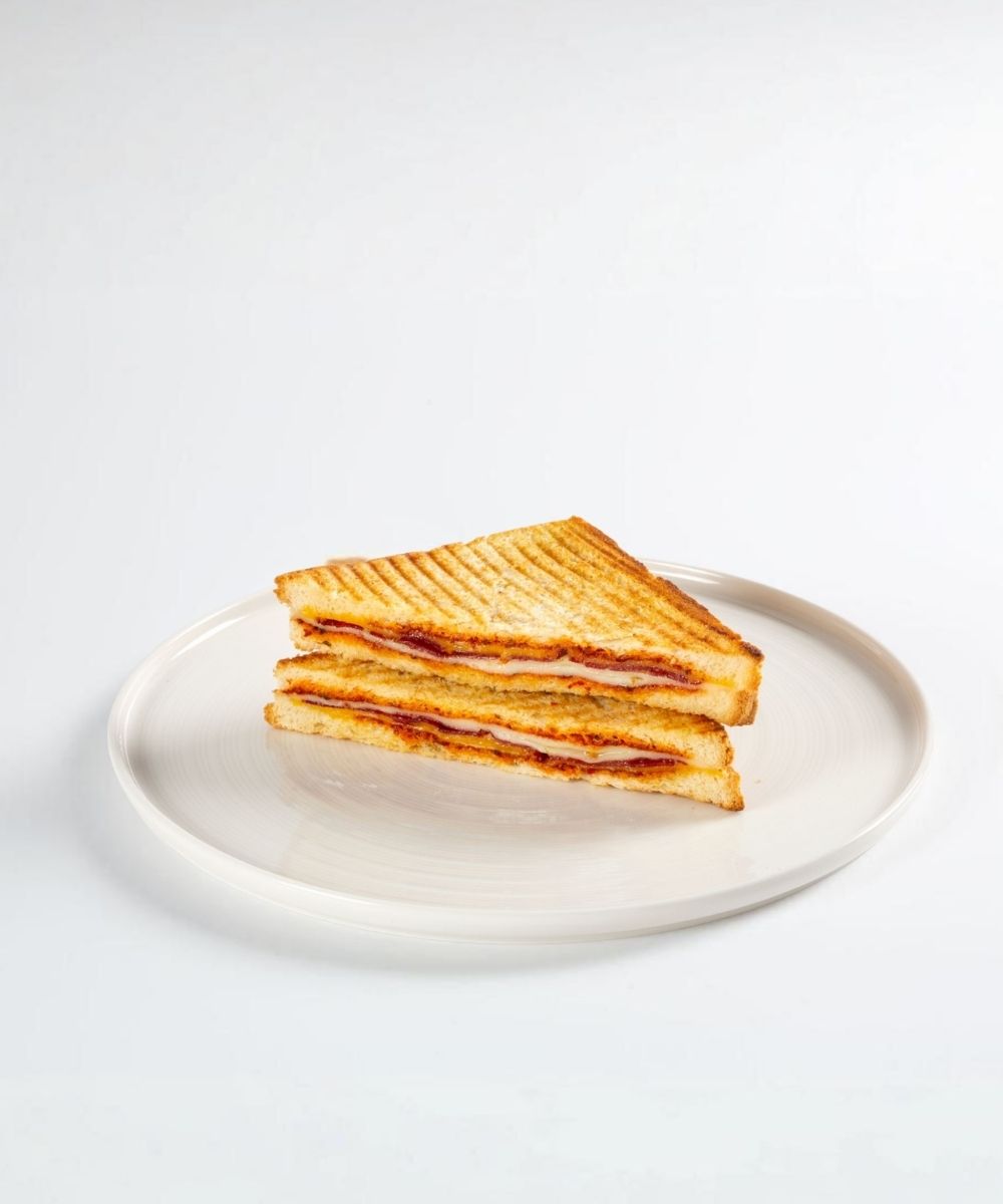 Özsüt Pastırmalı Tost